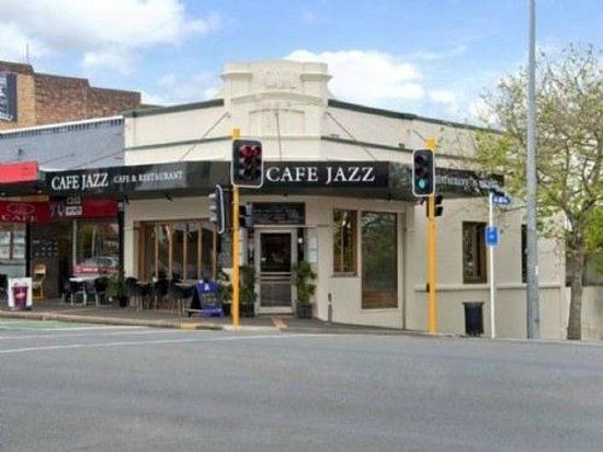 Cafe Jazz